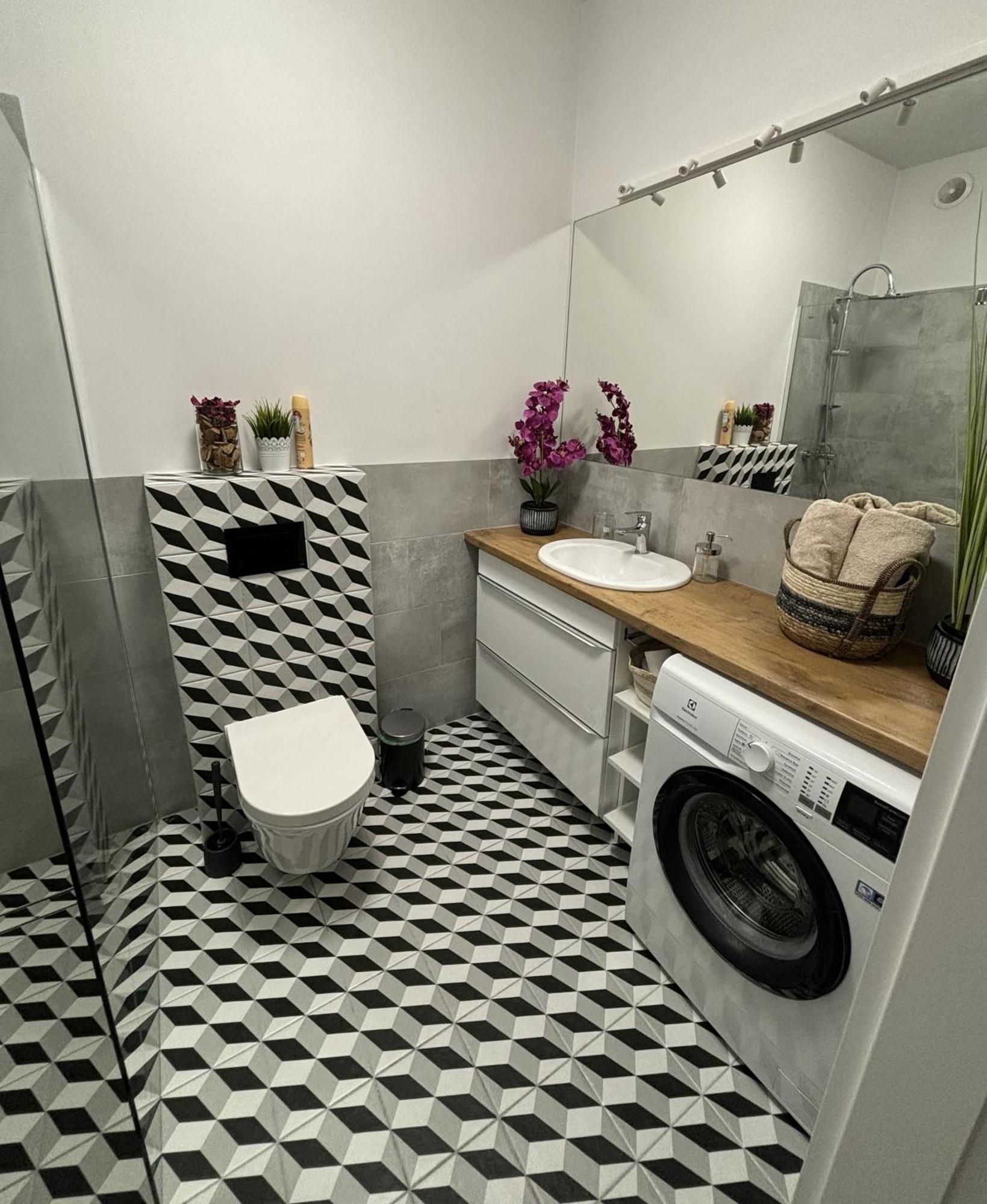 Garbary Old Town Lux Apartment 106, Self Check-In 24H, Free Parking ポズナン エクステリア 写真